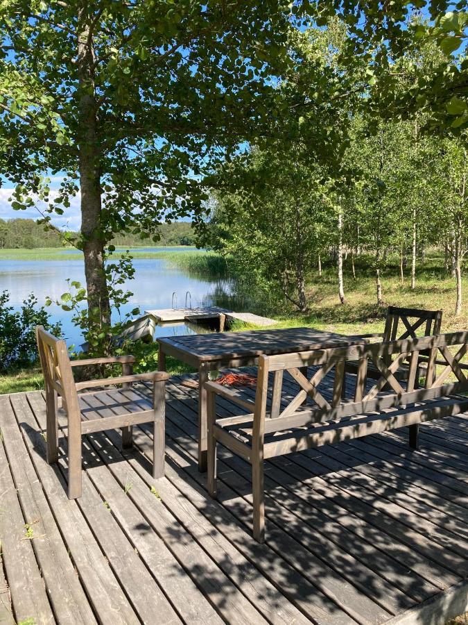 Tamminiemen Lomamoekit Villa Kustavi Eksteriør bilde